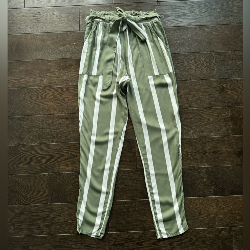 Charlotte Russe Pants Womens High-Rise